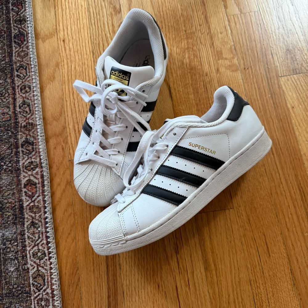 Adidas Superstar Shoes size 8.5 womens